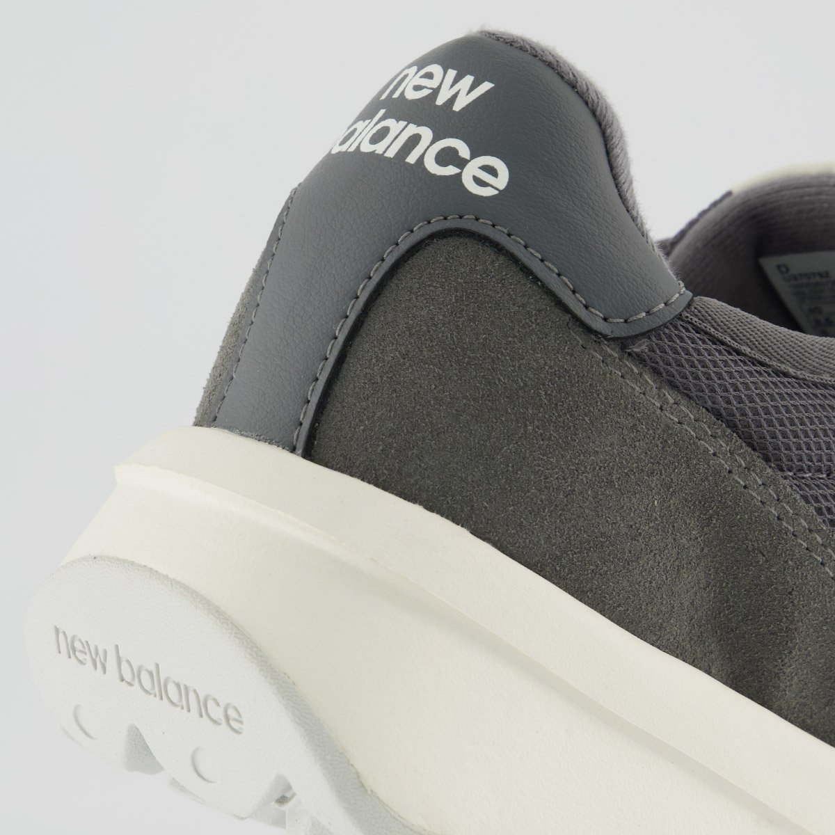 Tênis New Balance 370V1 Cinza Cinza 6