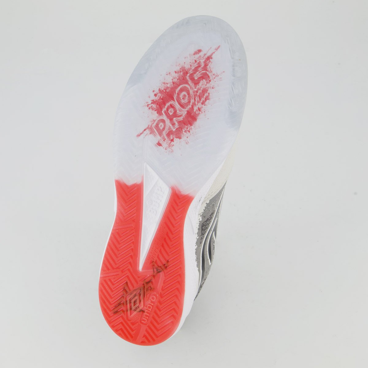 Chuteira Umbro Pro 5 Bump Shark Futsal Cinza e Branca Cinza 5