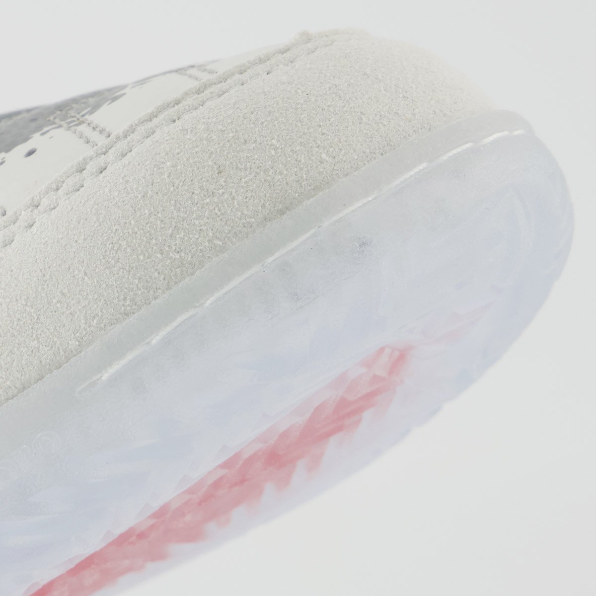 Chuteira Umbro Pro 5 Bump Shark Futsal Cinza e Branca Cinza 9