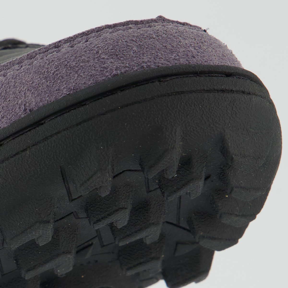 Chuteira Umbro Neo Comfort II Society Preto e Cinza Preto/Cinza 8