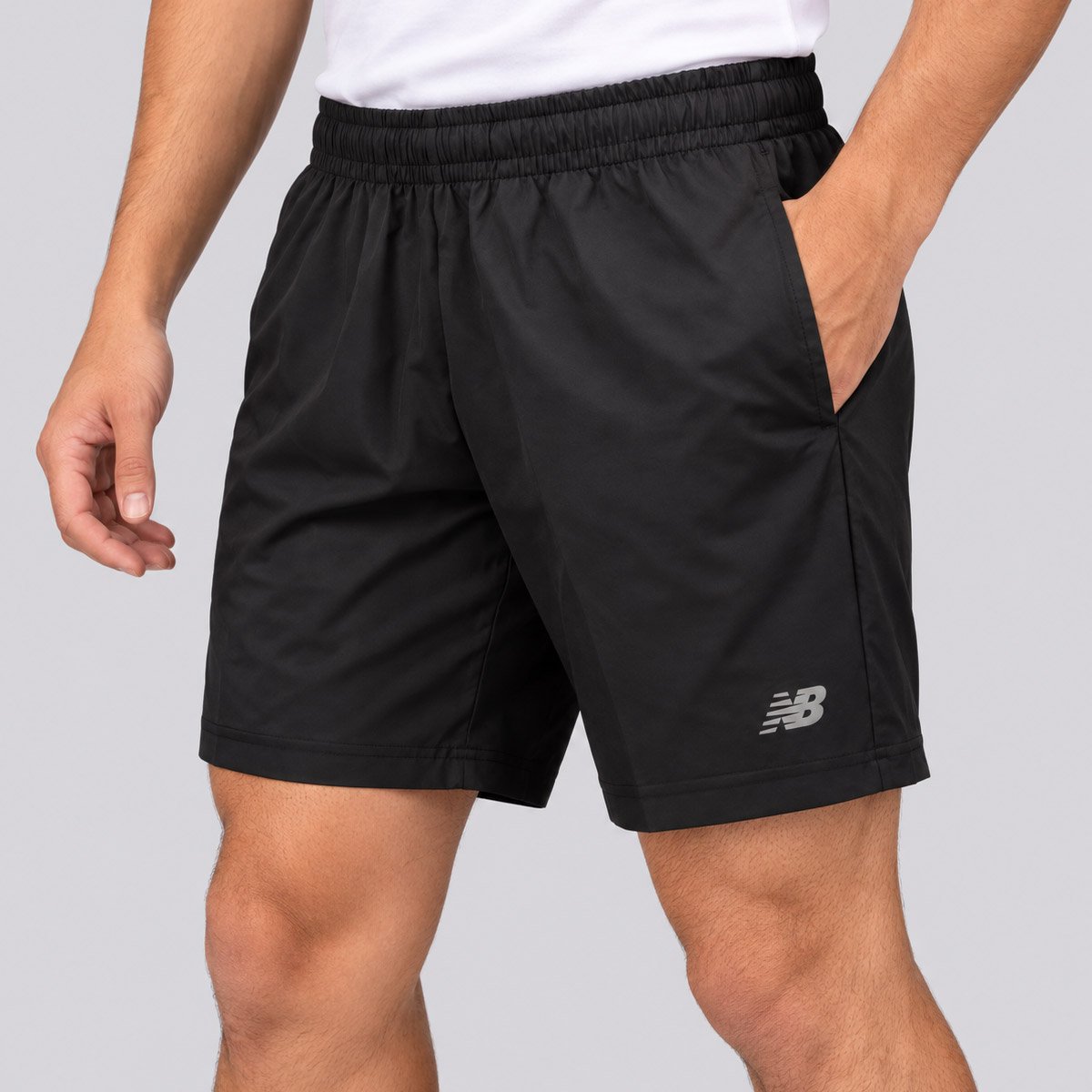 Shorts New Balance Sport Essentials Logo 5 Preto Preto 2