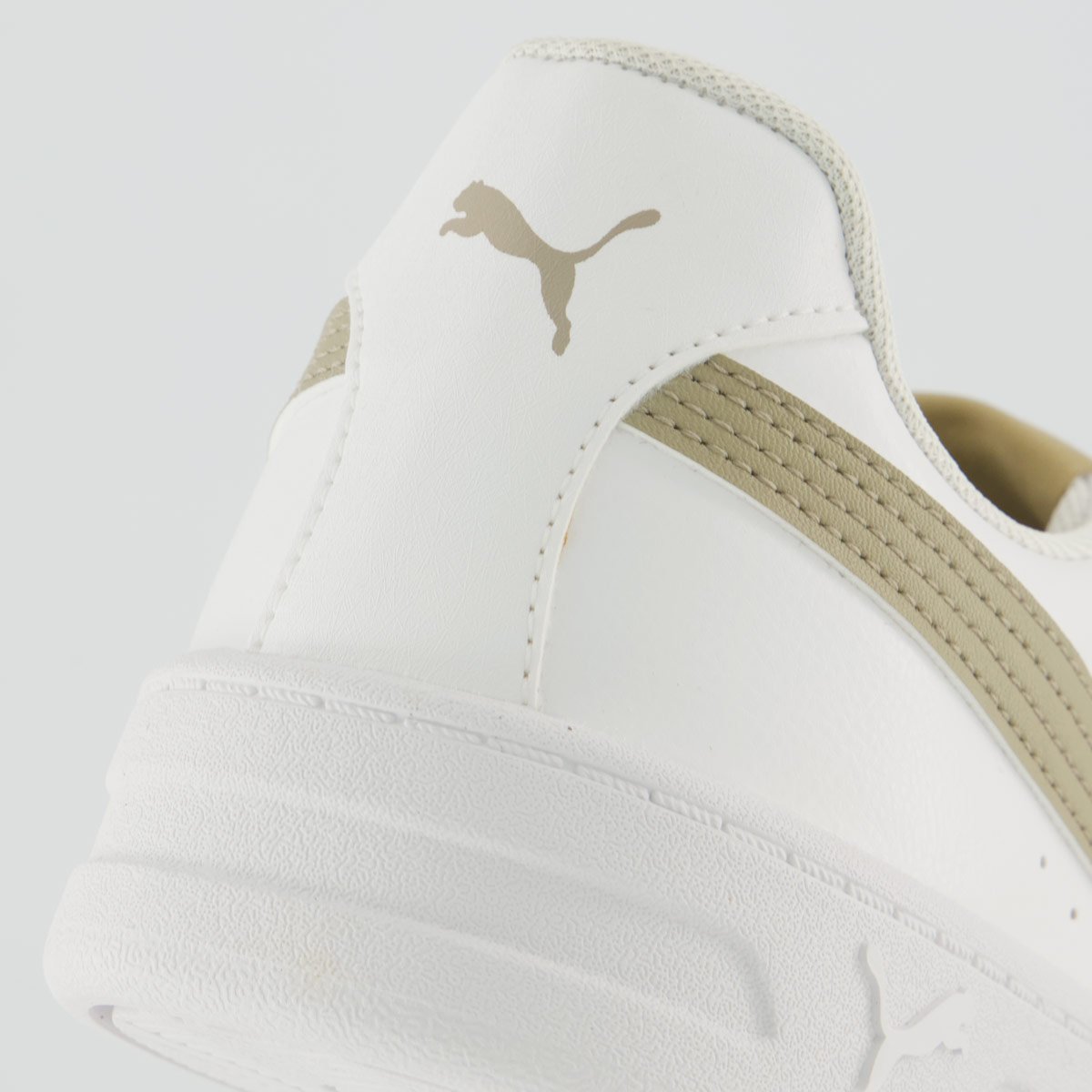 Tênis Puma Court Classic Clean BDP Branco e Bege Branco/Bege 6