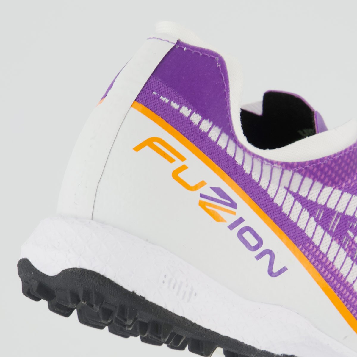 Chuteira Umbro Fuzion II Society Roxa e Branca Roxo/Branco 6