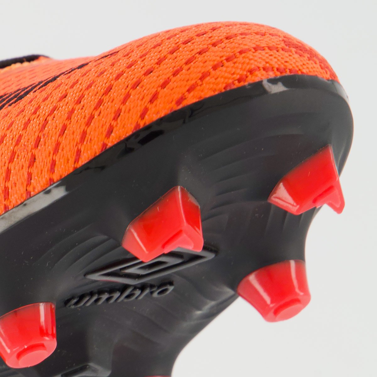 Chuteira Umbro Fuzion II Campo Vermelha e Preta Vermelho/Preto 8