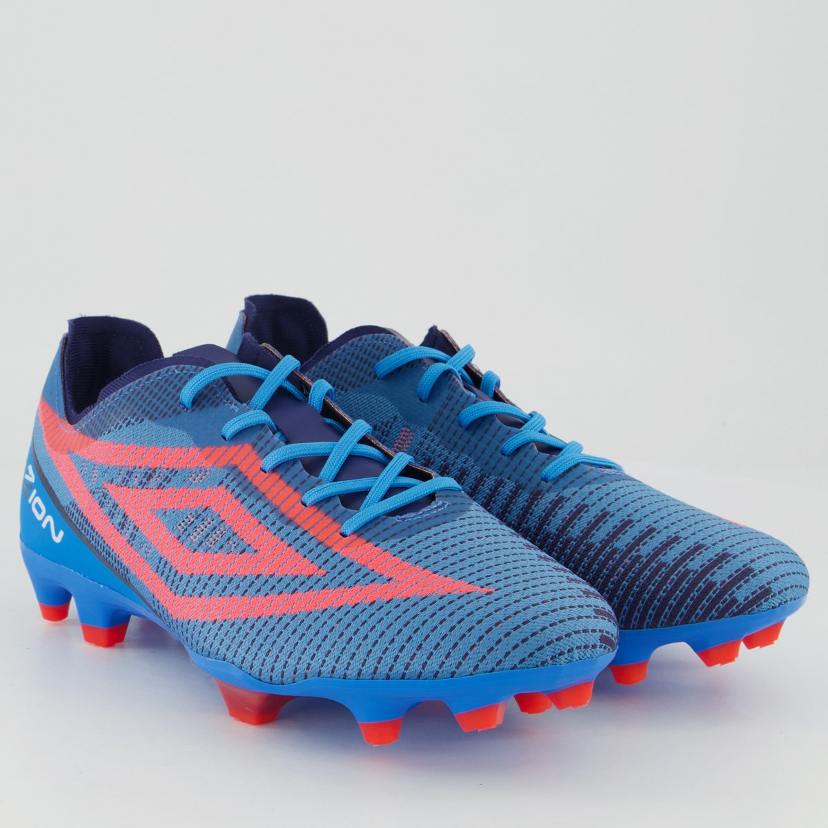 Chuteira Umbro Fuzion II Campo Azul e Rosa Azul/Rosa 2