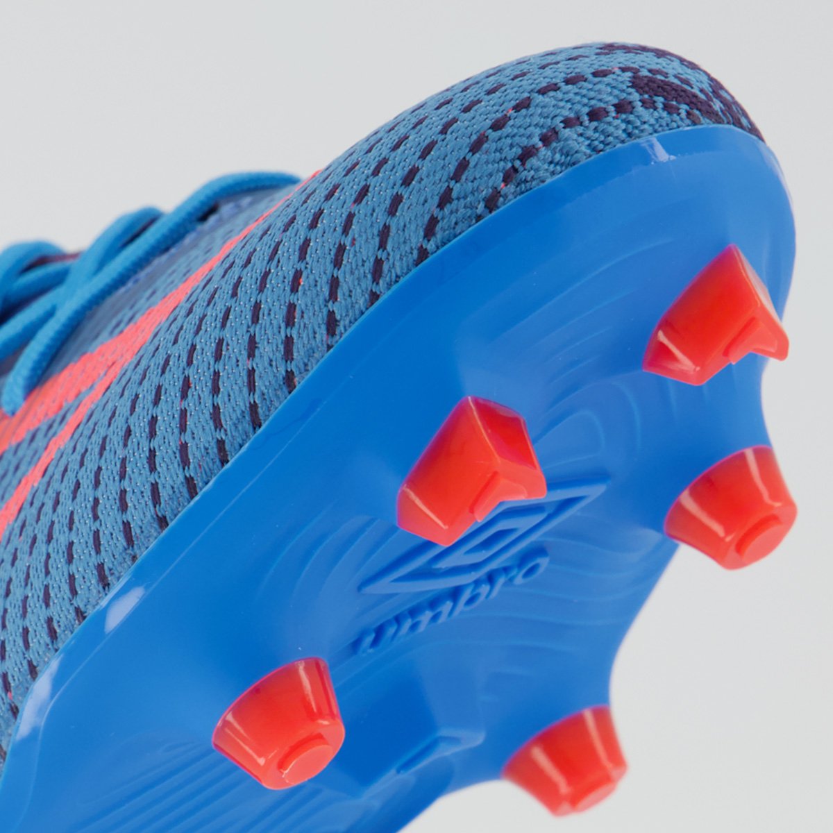 Chuteira Umbro Fuzion II Campo Azul e Rosa Azul/Rosa 8