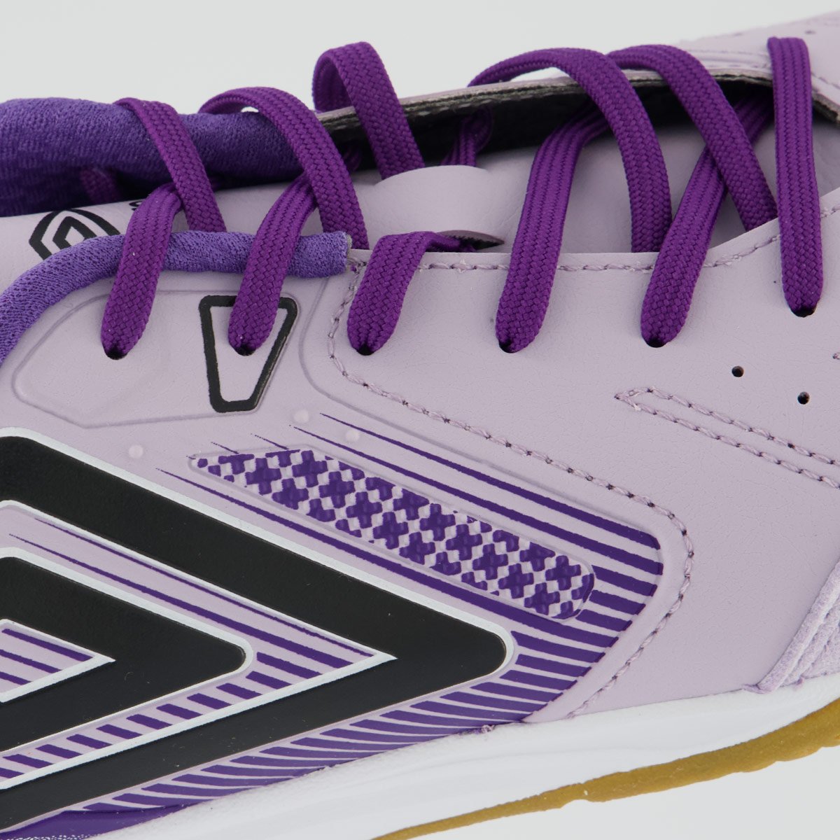Chuteira Umbro Pro 5 Bump Club II Futsal Lilás e Preta Lilás/Preto 7
