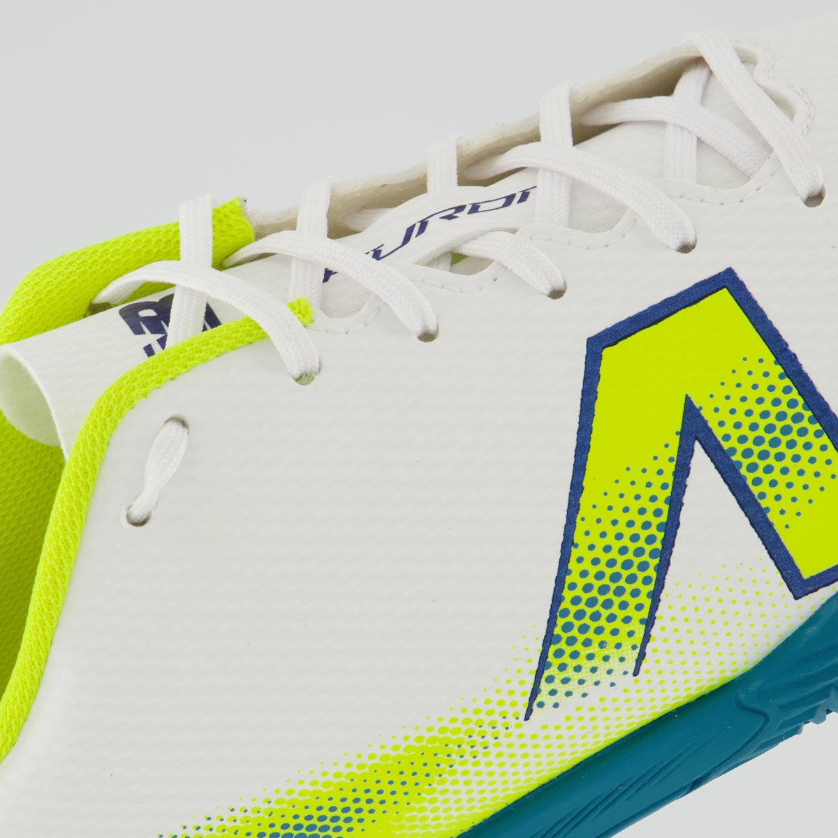 Chuteira New Balance Furon Club ID Futsal IN Branca Branco 7