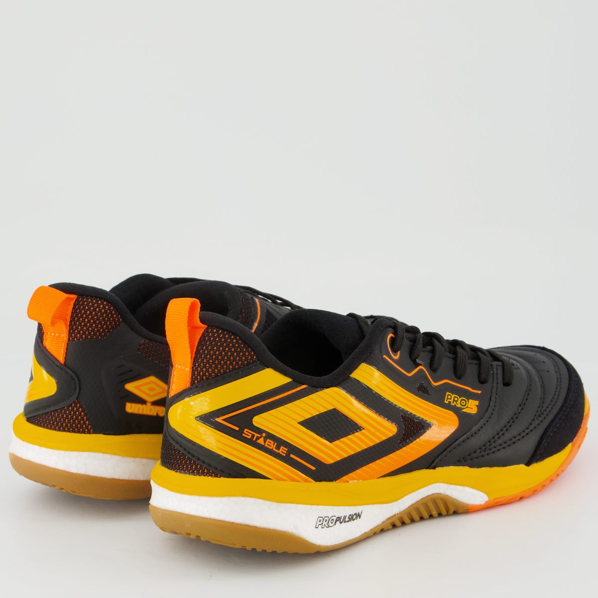Chuteira Umbro Pro 5 Stable Futsal Preta e Laranja Preto/Laranja 3