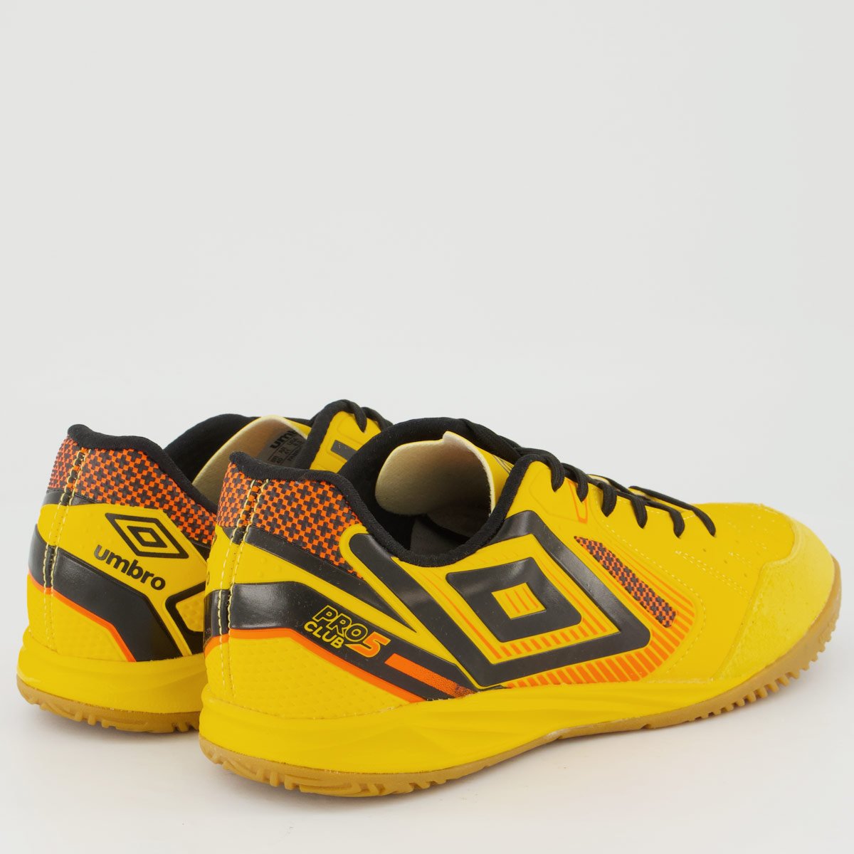 Chuteira Umbro Pro 5 Bump Club II Futsal Amarela e Preta