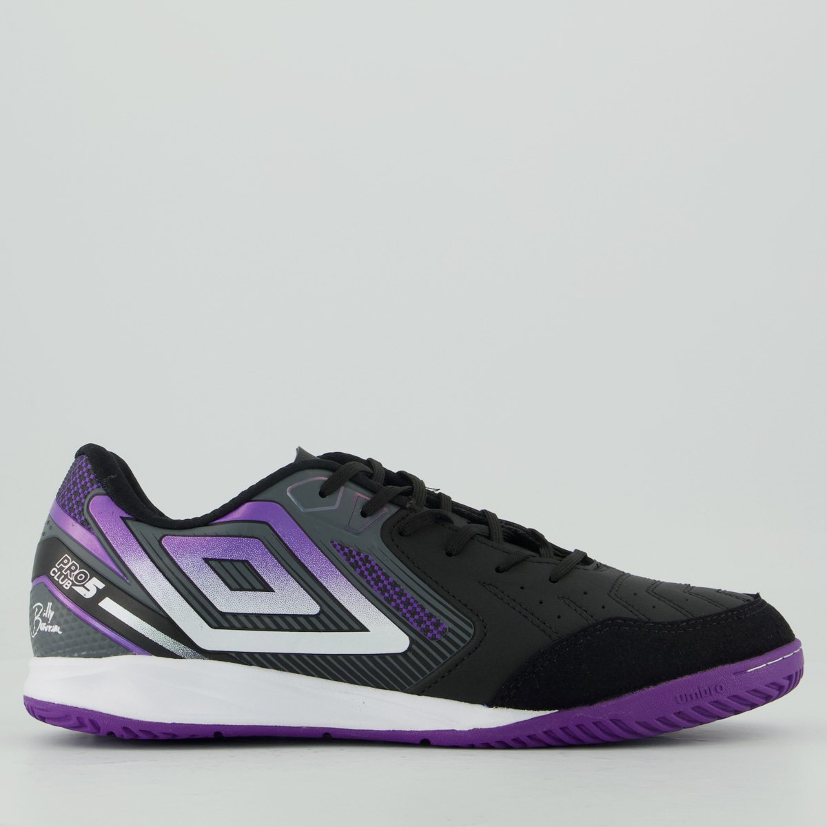 Chuteira Umbro Pro 5 Bump Club Futsal Preta e Branco