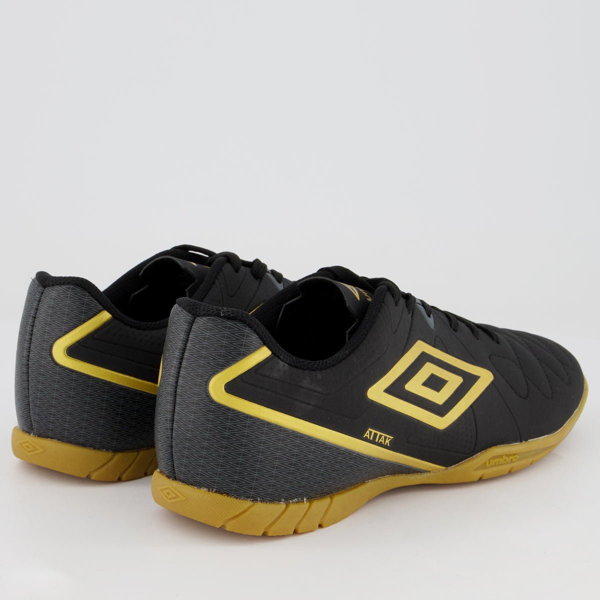 Chuteira Umbro Attak Eternal Futsal Preta Preto 3