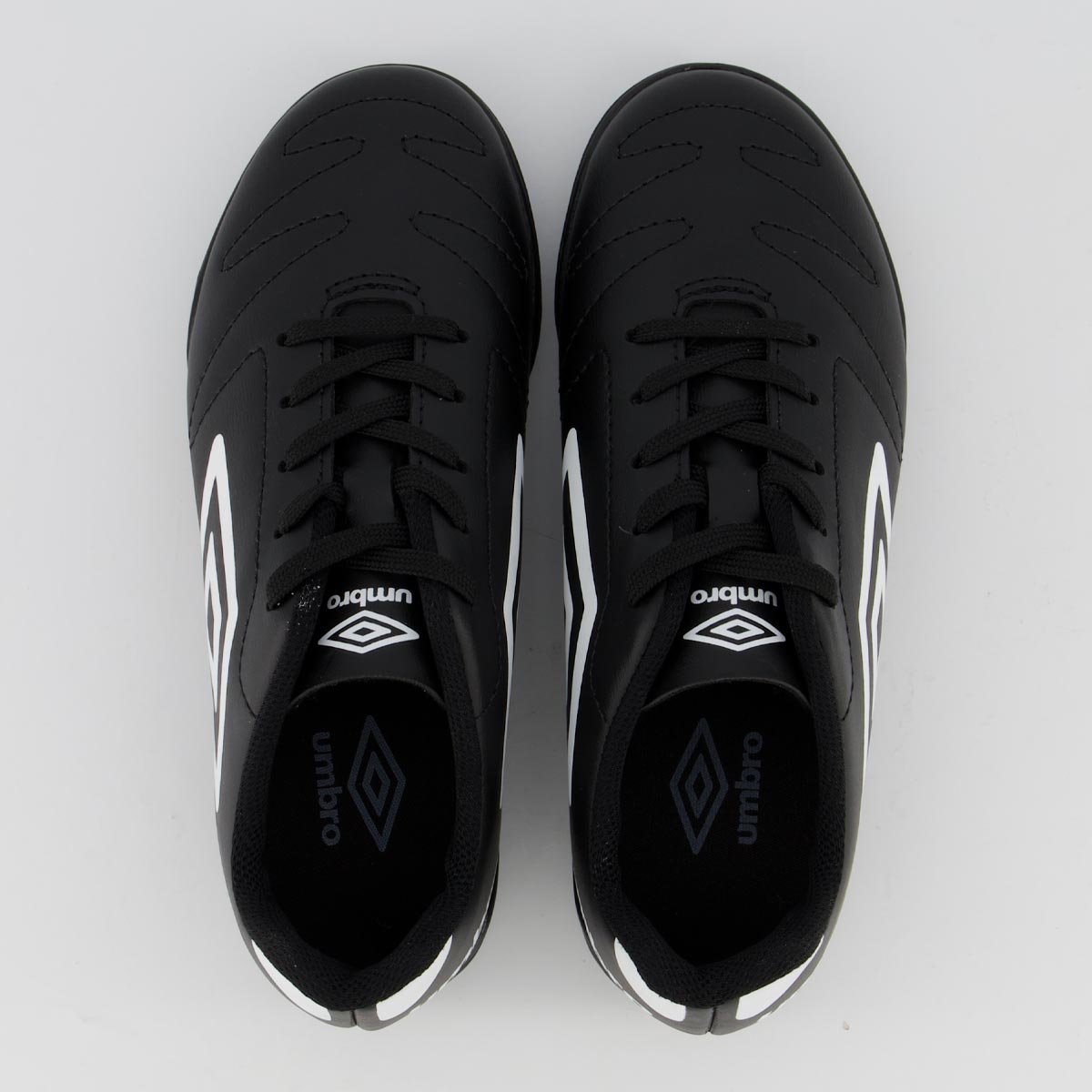 Chuteira Umbro Class 2.2 Society Juvenil Preta Preto 4