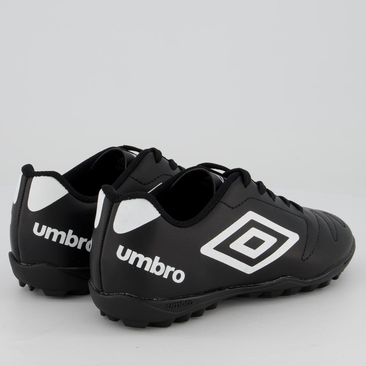 Chuteira Umbro Class 2.2 Society Juvenil Preta Preto 3