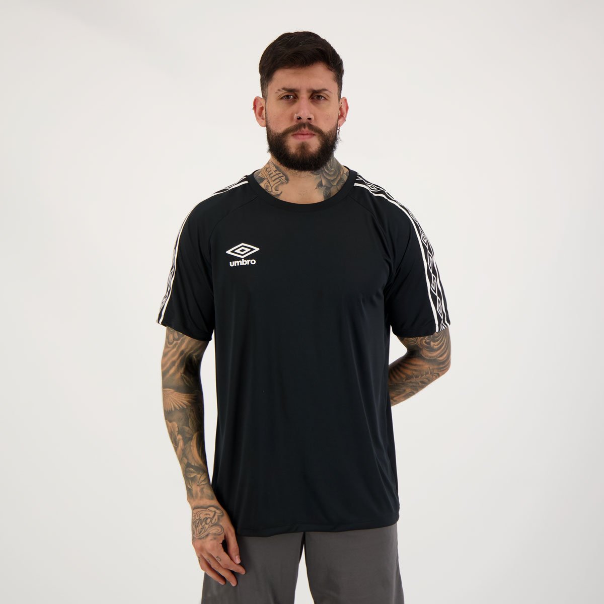Camisa Umbro Traditional Tape Preta Preto 1