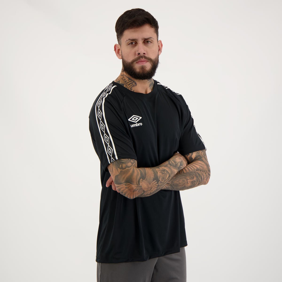 Camisa Umbro Traditional Tape Preta Preto 2