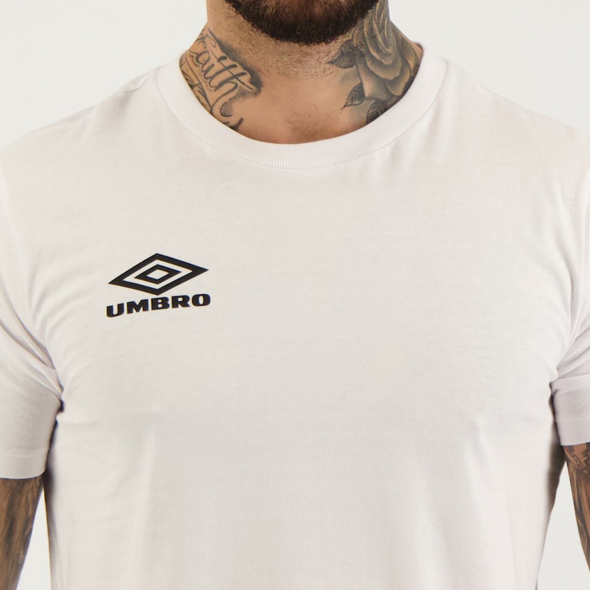 Camiseta Umbro Diamond Tradicional Branca Branco 4