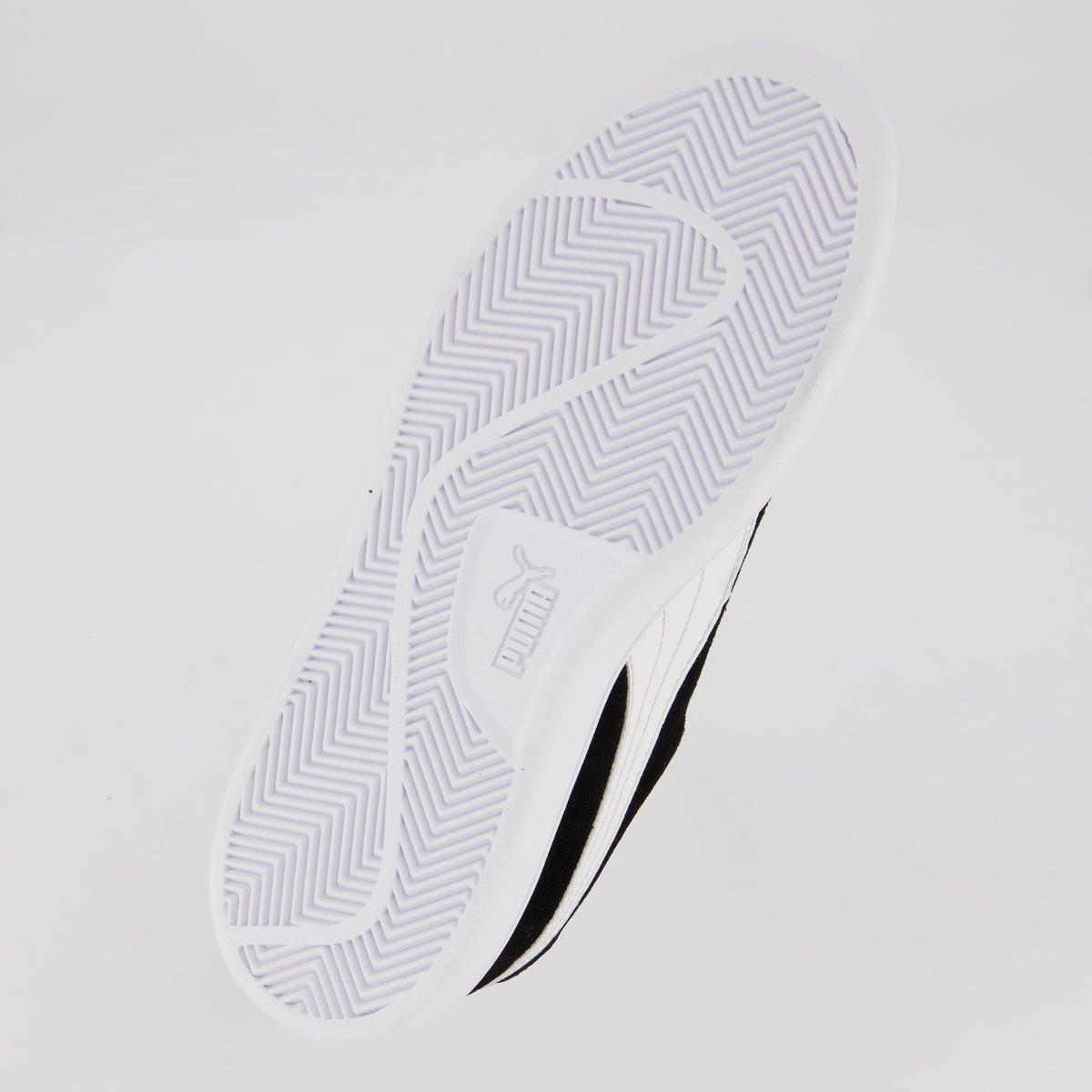 Tênis Puma Smash V2 BDP Feminino Preto e Branco Preto/Branco 5