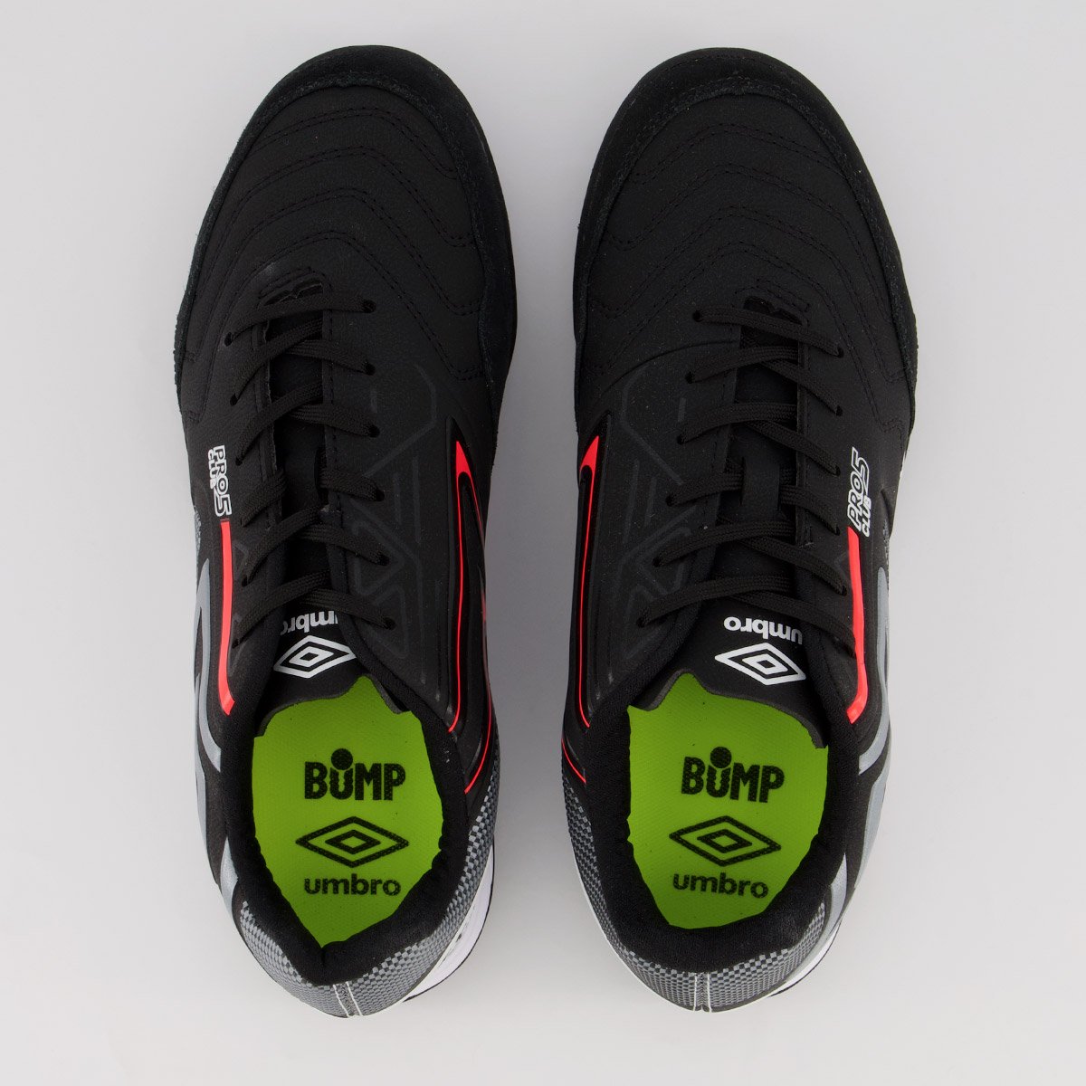 Chuteira Umbro Pro 5 Bump Club Society Preta Preto 4