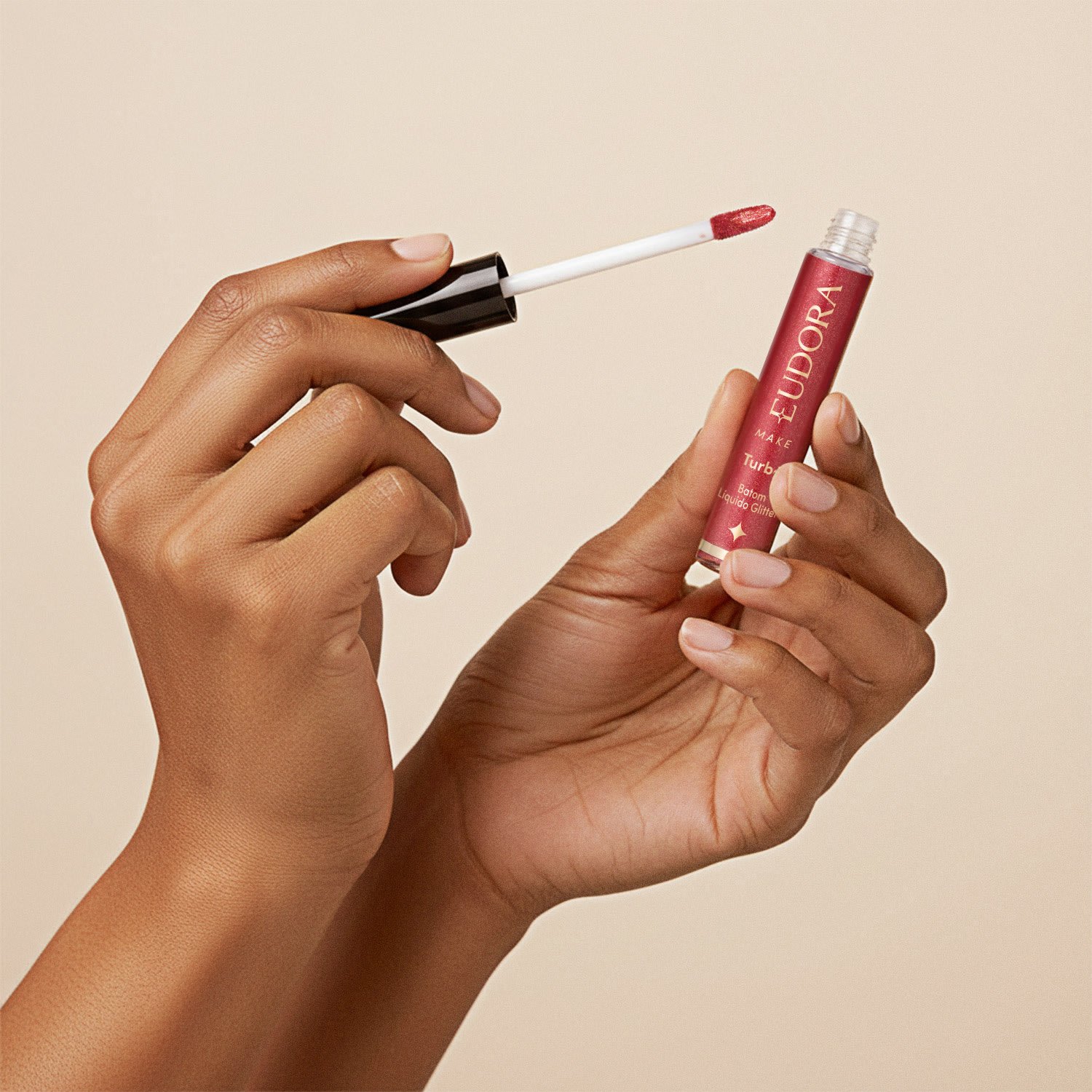 Eudora Make Batom Líquido Turbo Glitter Magic Vermelho 5,2ml Magic Vermelho 5