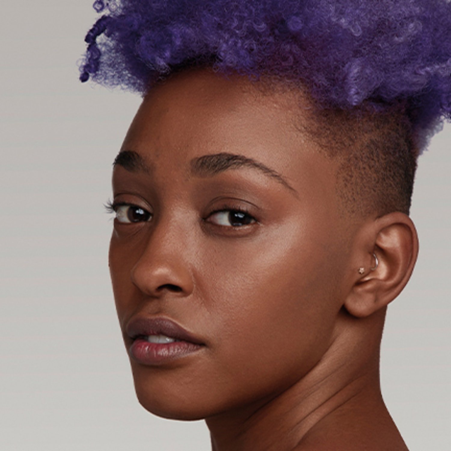 Base Líquida Niina Secrets Hidra Glow Cor 80 30ml Cor 80 4