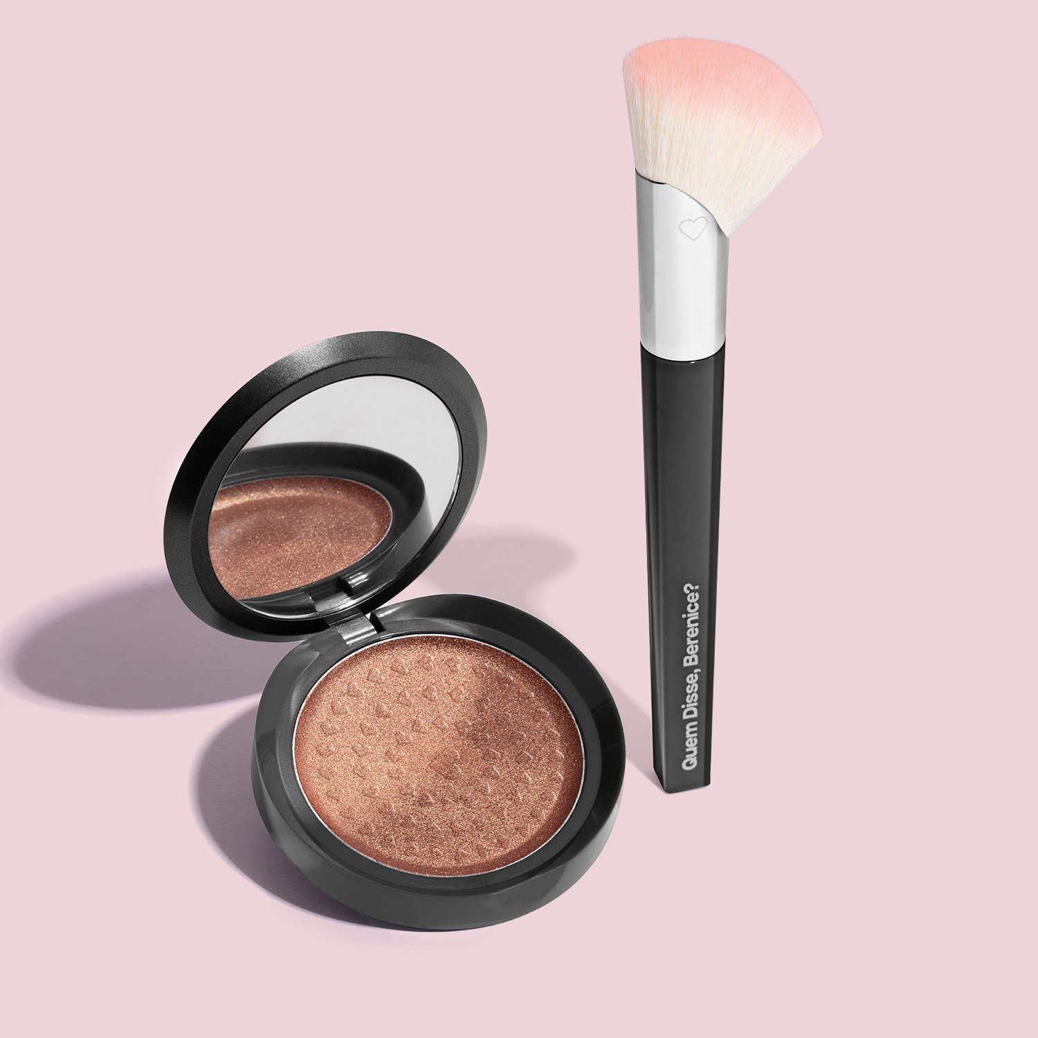 Combo Iluminador em Pó Compacto Dourado Douradix 5g + Pincel Multiefeitos Douradix 2