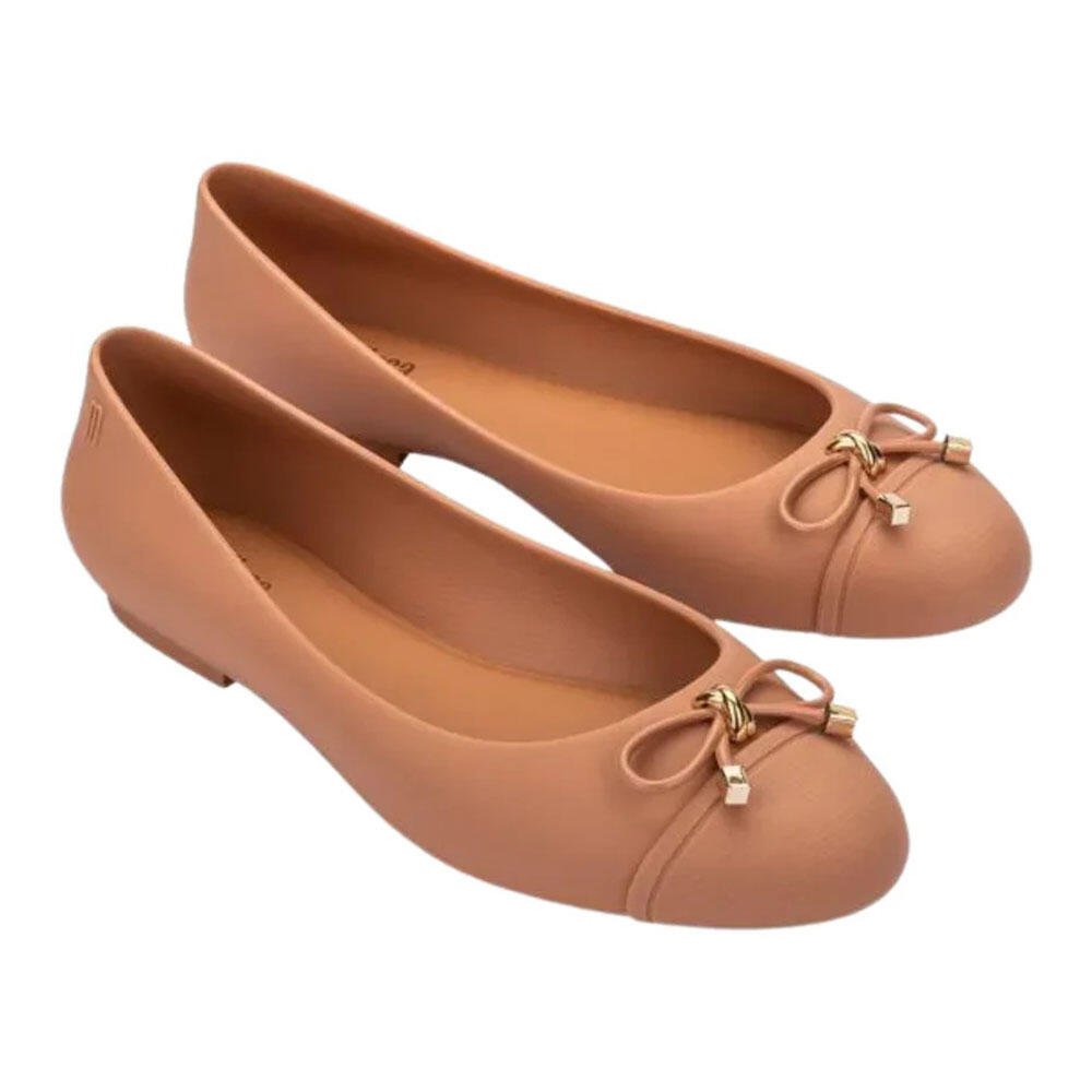 MELISSA DOLL V 32772