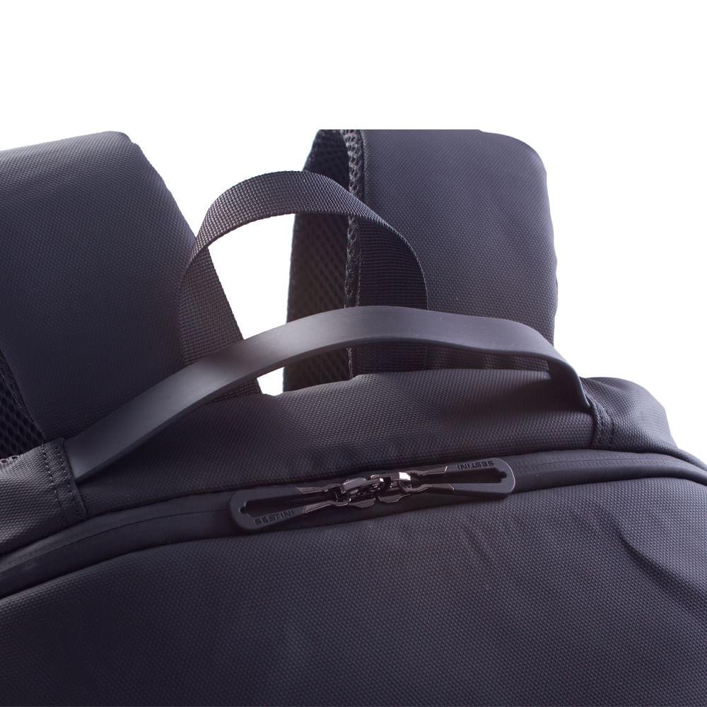 Mochila Slim Dry - Preto Preto 8