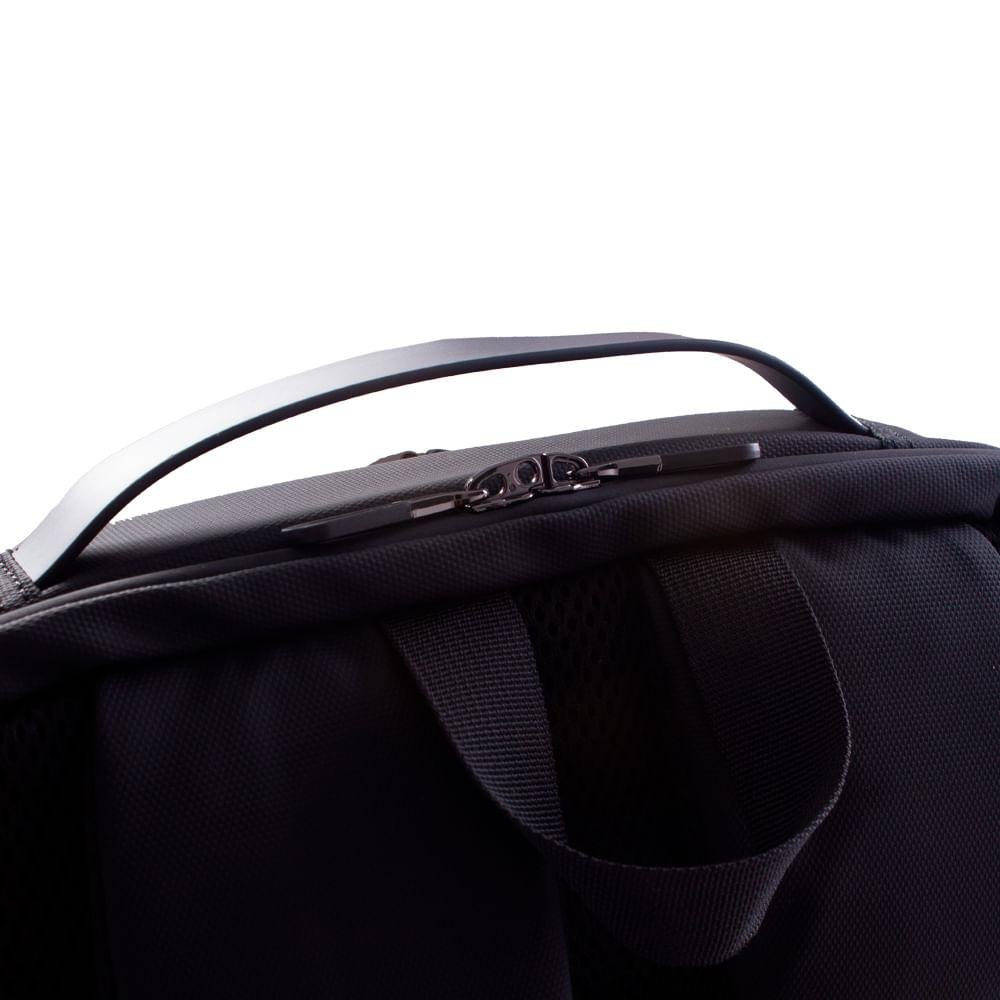 Mochila Grande 2 Compartimentos Dry - Preto Preto 10