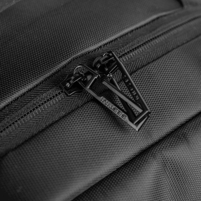 Mochila Grande 1 Compartimento Notebook 15,6 Sestini Logic - Preto Preto 10