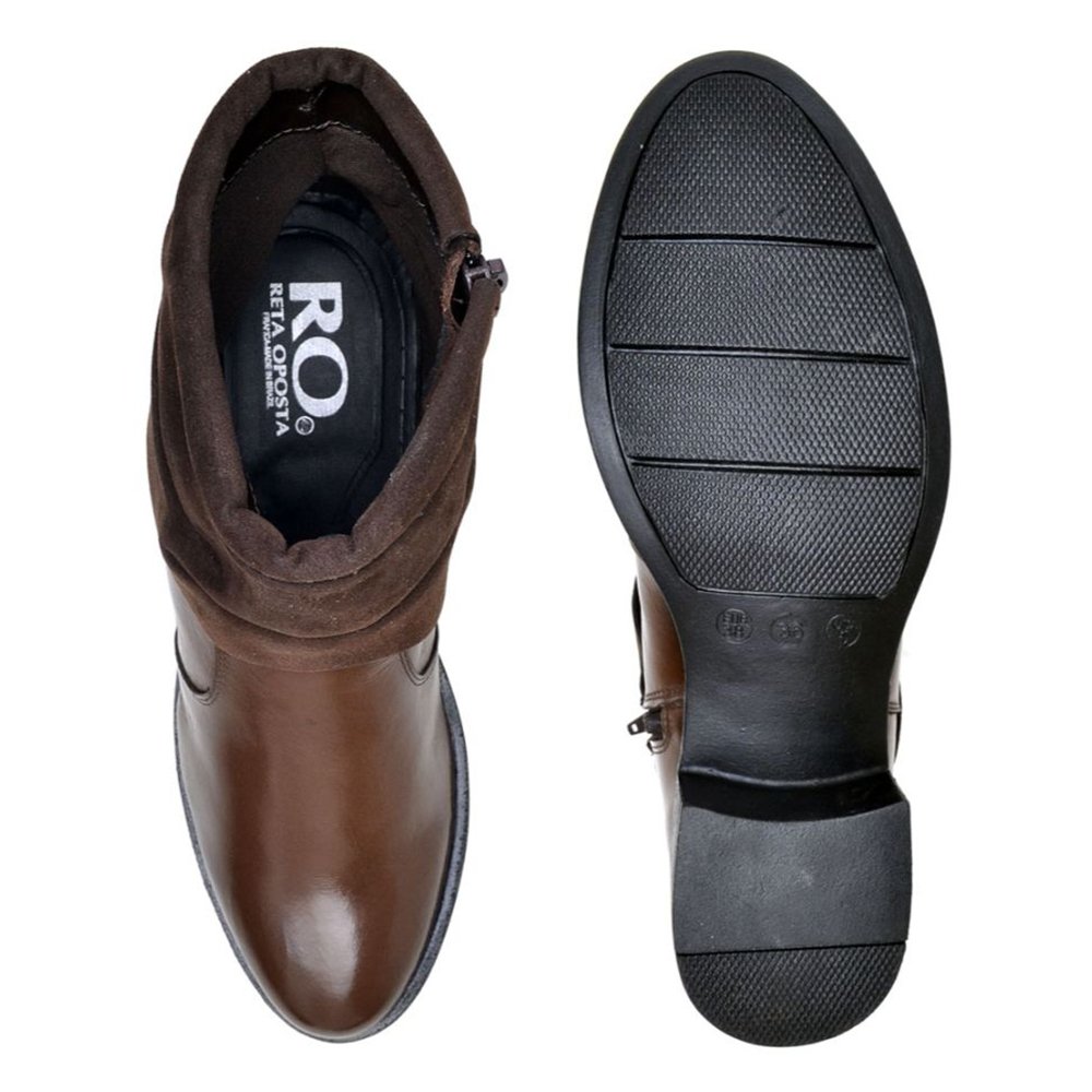 Bota Cano Curto Reta Oposta de Couro Lisa Cano em Camurça com Salto Baixo Marrom 4