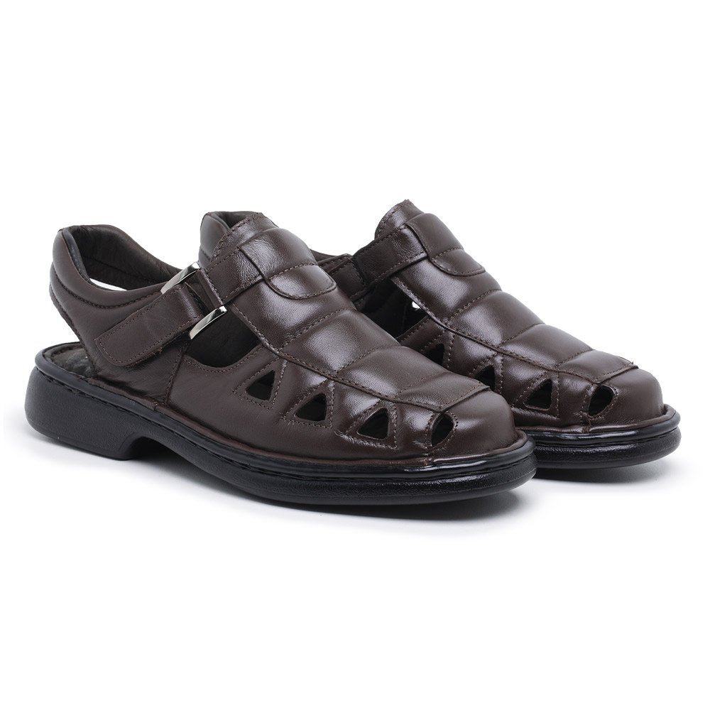 Sandália em Couro Krn Shoes Leve com Detalhes e Fivela e Sola Reta Confortável Marrom 1