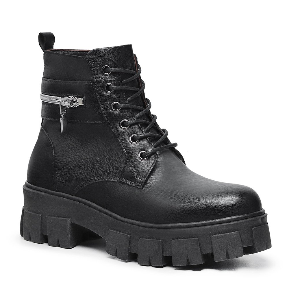 Bota Coturno Yoyo Store de Couro Cano Curto Detalhe Ziper Sola Tratorada Preto 1