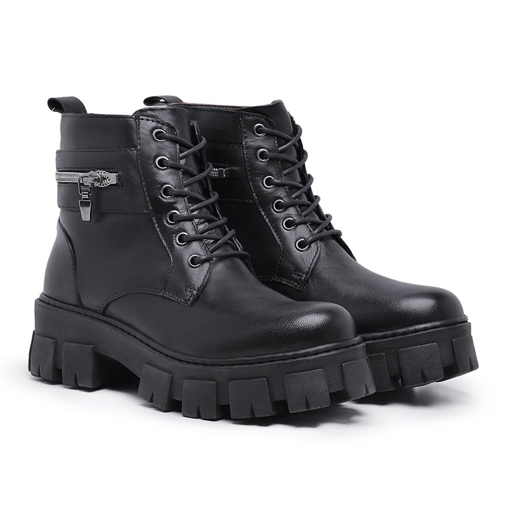 Bota Coturno Yoyo Store de Couro Cano Curto Detalhe Ziper Sola Tratorada Preto 2