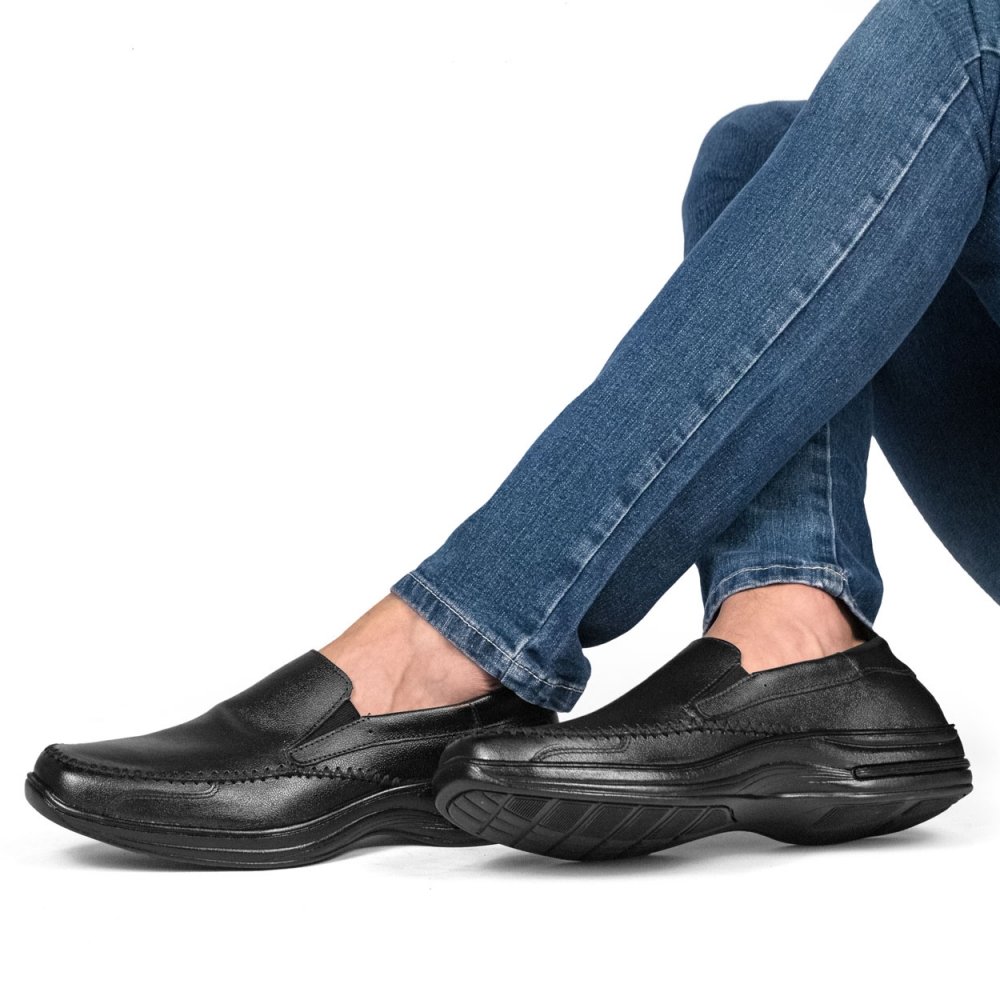 Sapato Casual Liso Conforto M&D Store Calce Fácil Sola Macia Preto 3