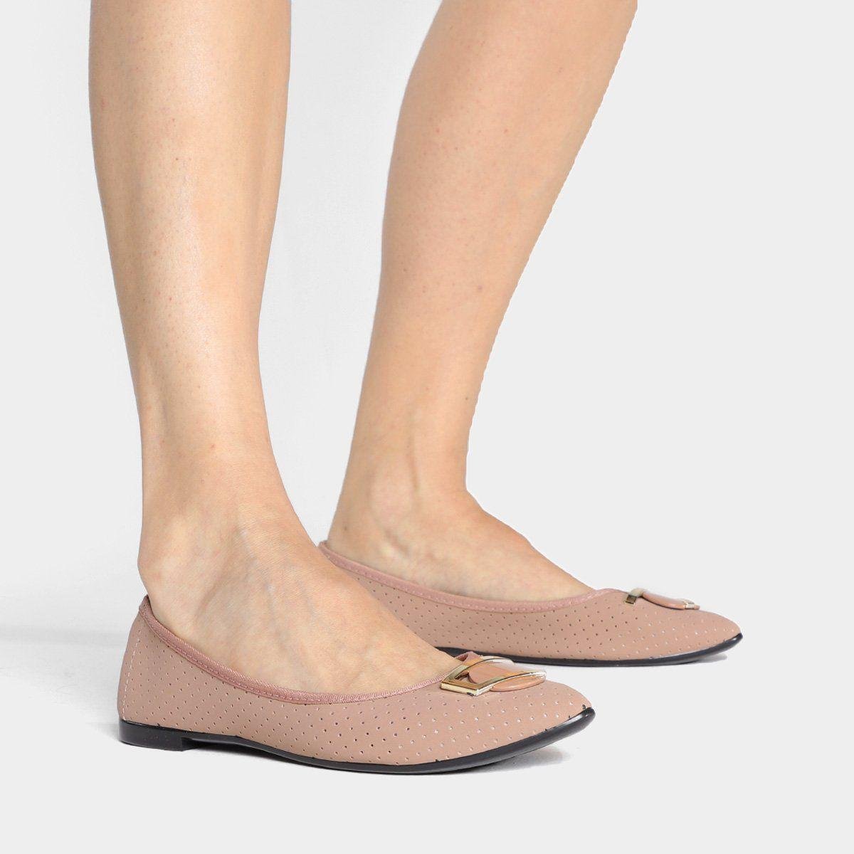 Sapatilha Feminina Moleca Bico Fino Perfuros Bege 2