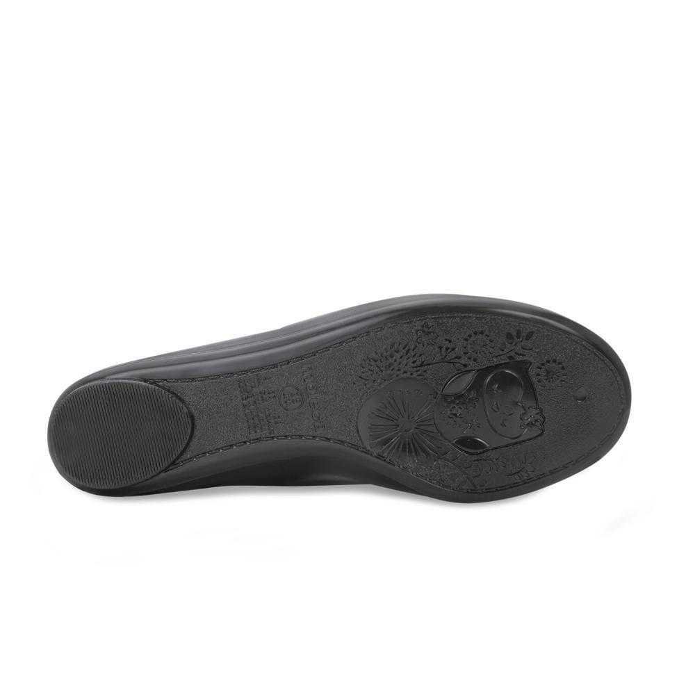 Sapatilha Feminina Moleca Bico Redondo Com Laço Preto 4