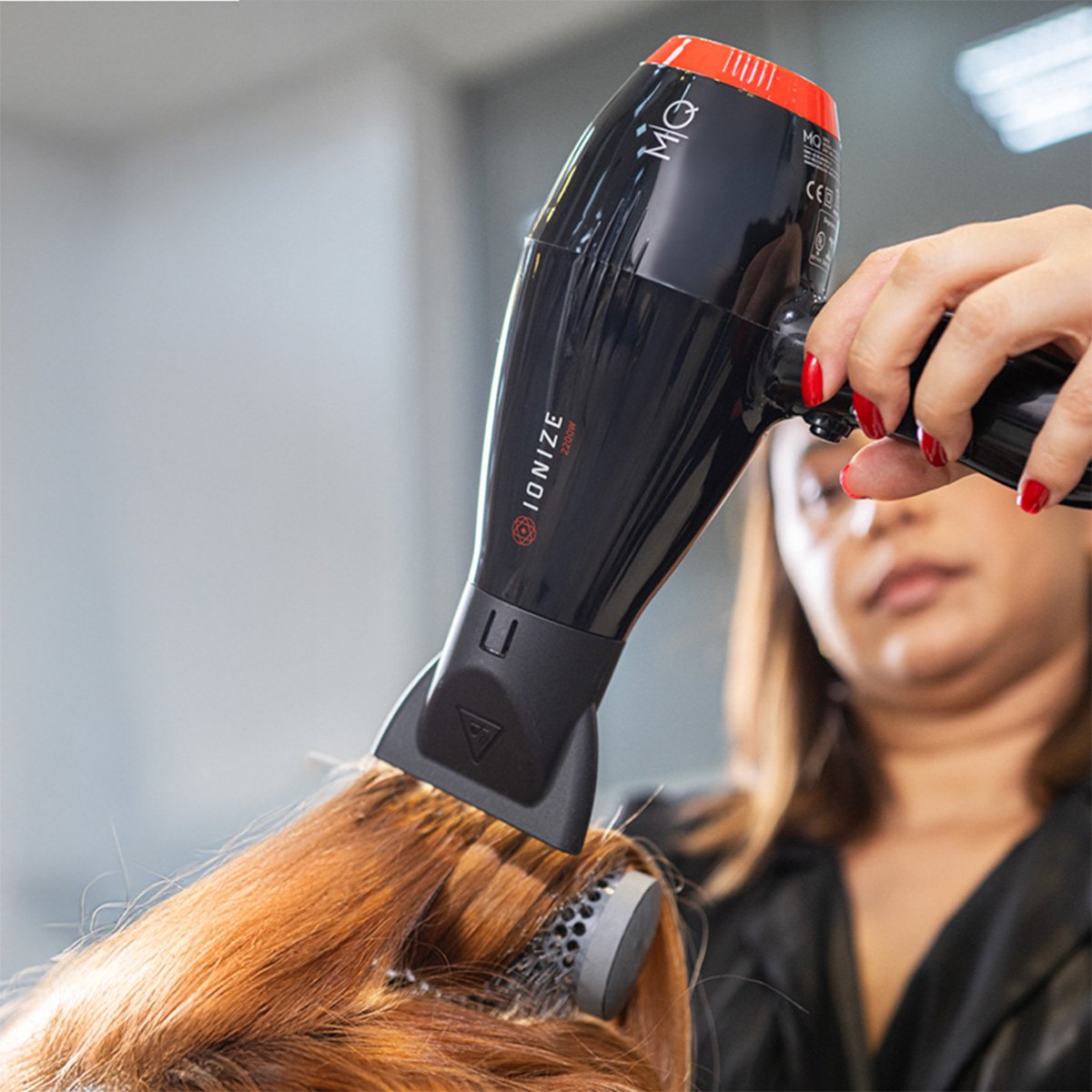 MQ Professional Ionize 2200w 220v - Secador de Cabelos Preto 4