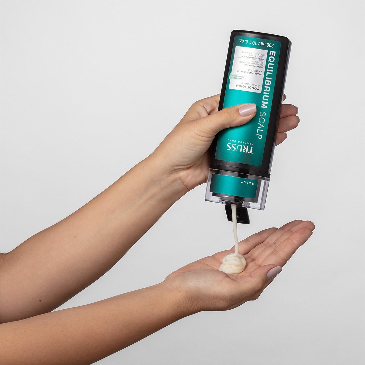 Truss Equilibrium Scalp - Condicionador 300ml 300ml 3