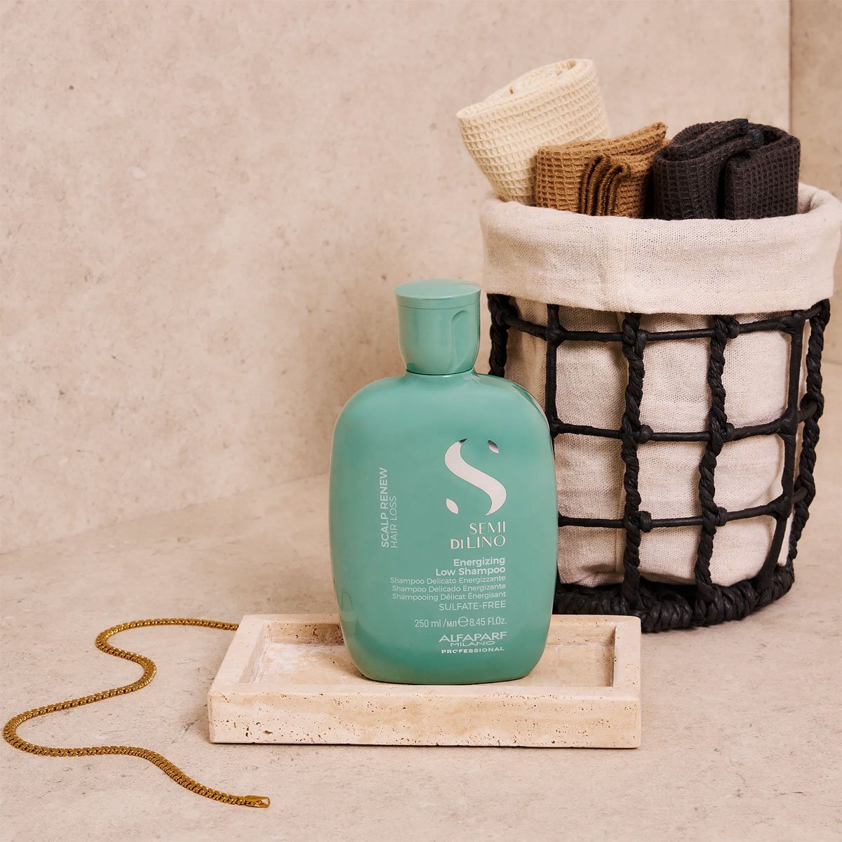 Alfaparf Semi Di Lino Scalp Renew - Energizing Low Shampoo 250ml 250ml 2