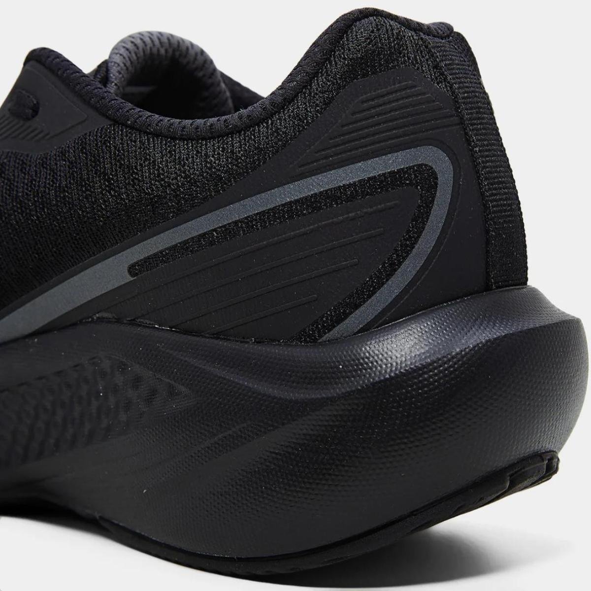 Tênis Under Armour Ch. Wing 2 Unissex - Preto e Chumbo Preto/Chumbo 8