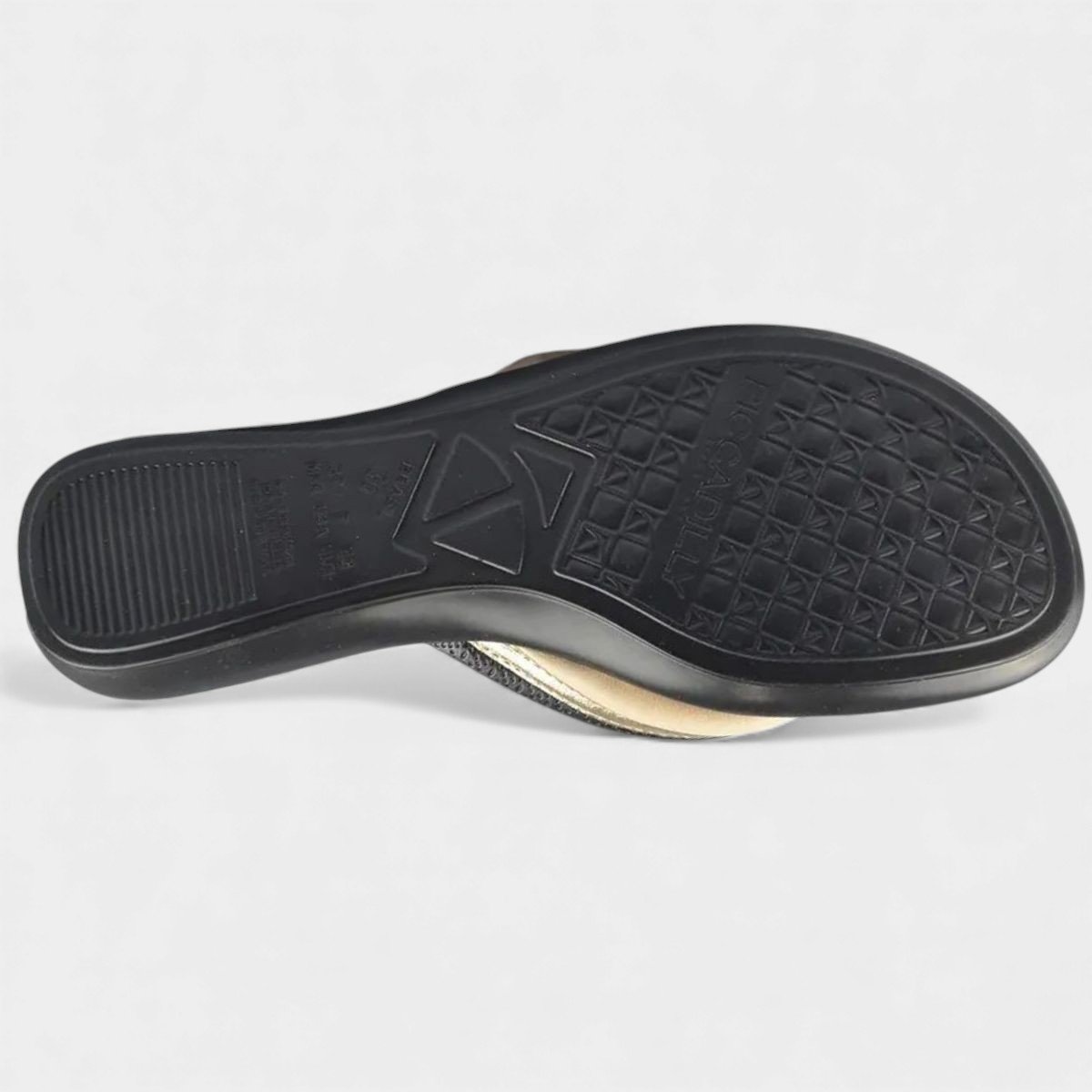 Chinelo Anabela Piccadilly Detalhe Feminino - Preto e Bege Preto 5