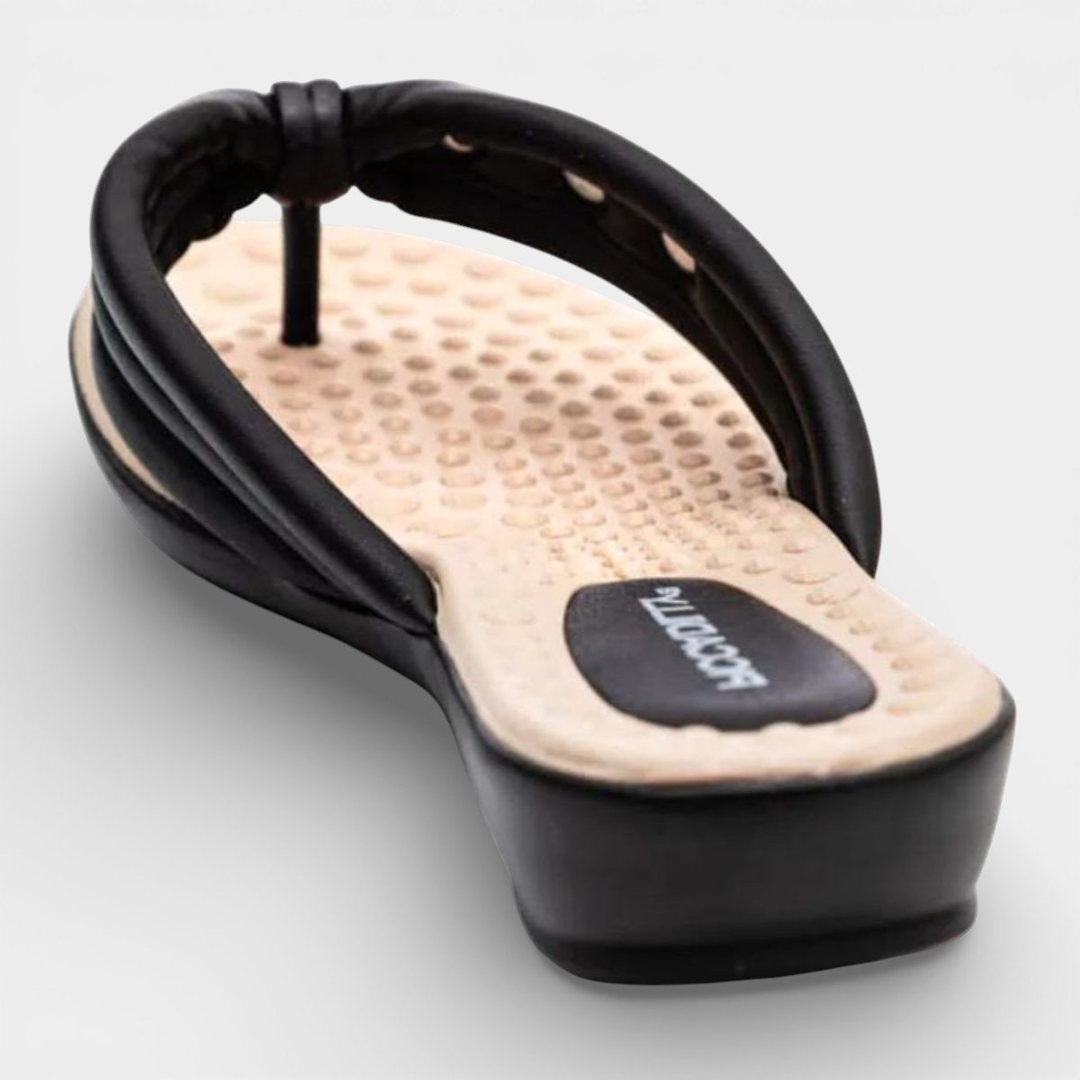 Chinelo Anabela Piccadilly Detalhes Perolados Feminino - Preto Preto 3