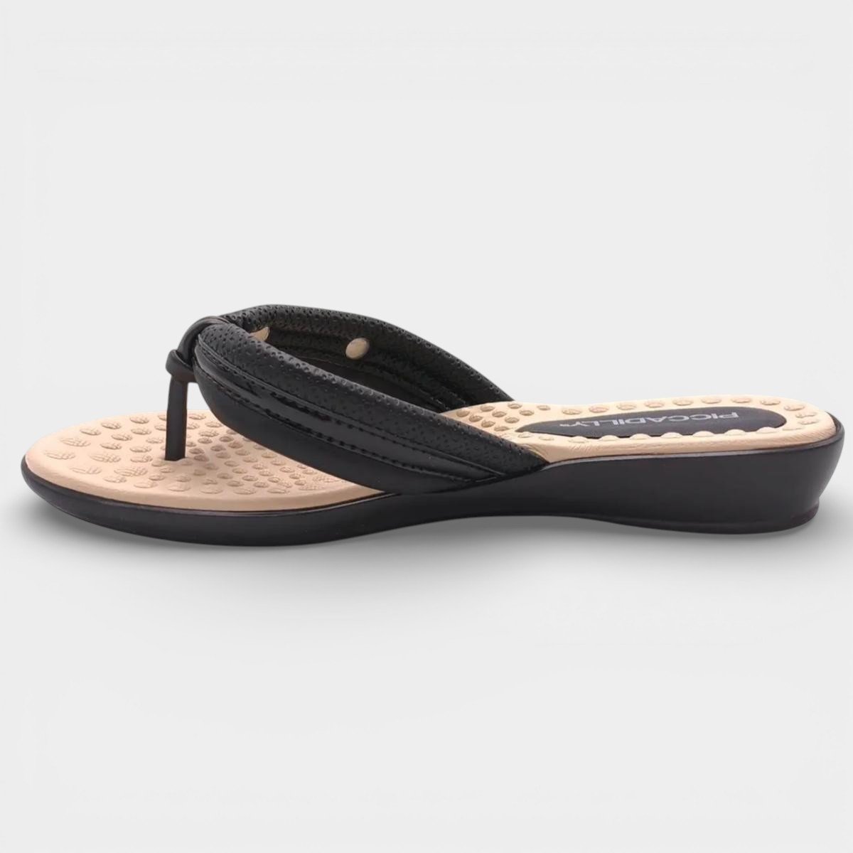 Chinelo Anabela Piccadilly Detalhe Dourado Feminino - Preto Preto 4