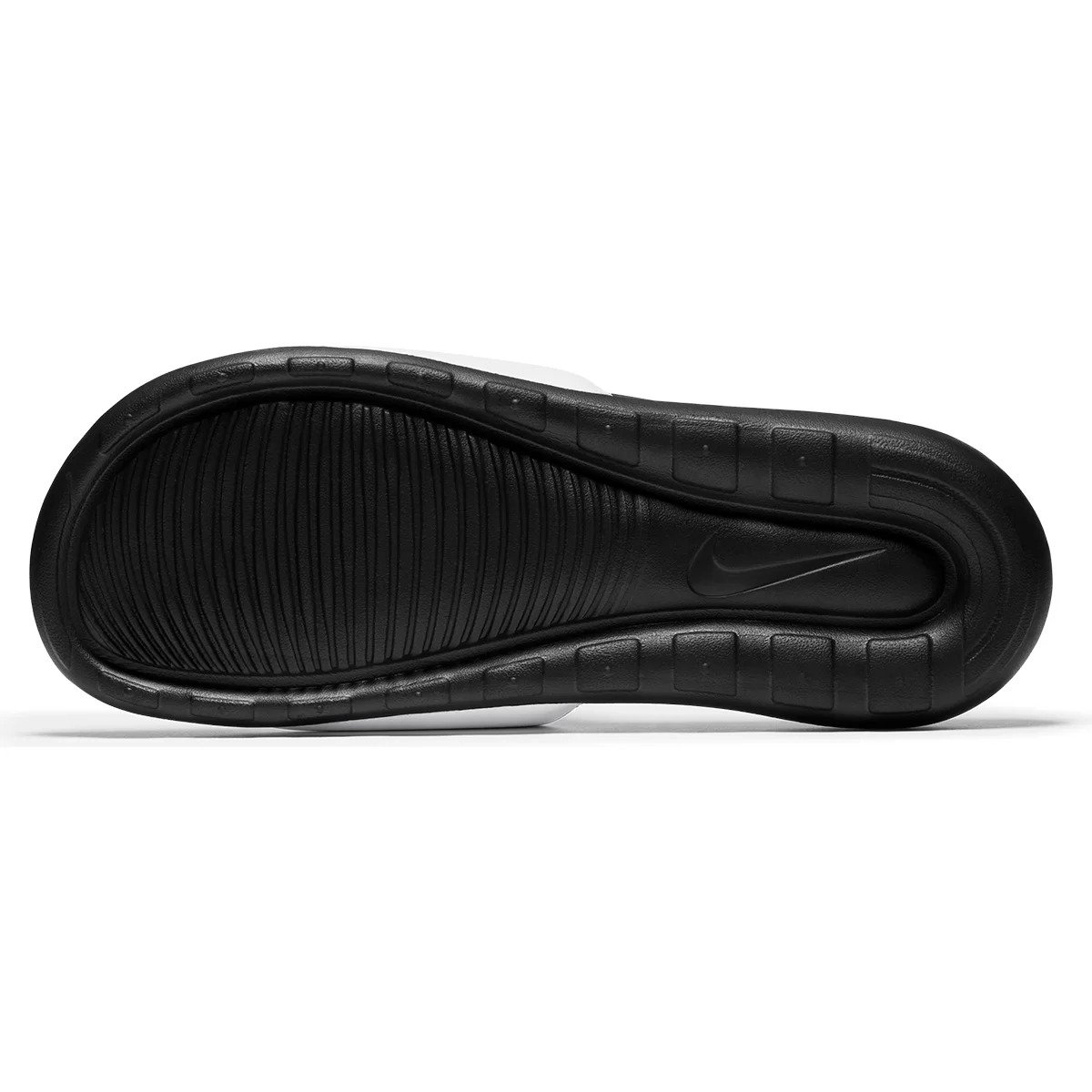 Chinelo Slide Nike Victory Masculino - Preto e Branco Branco 4