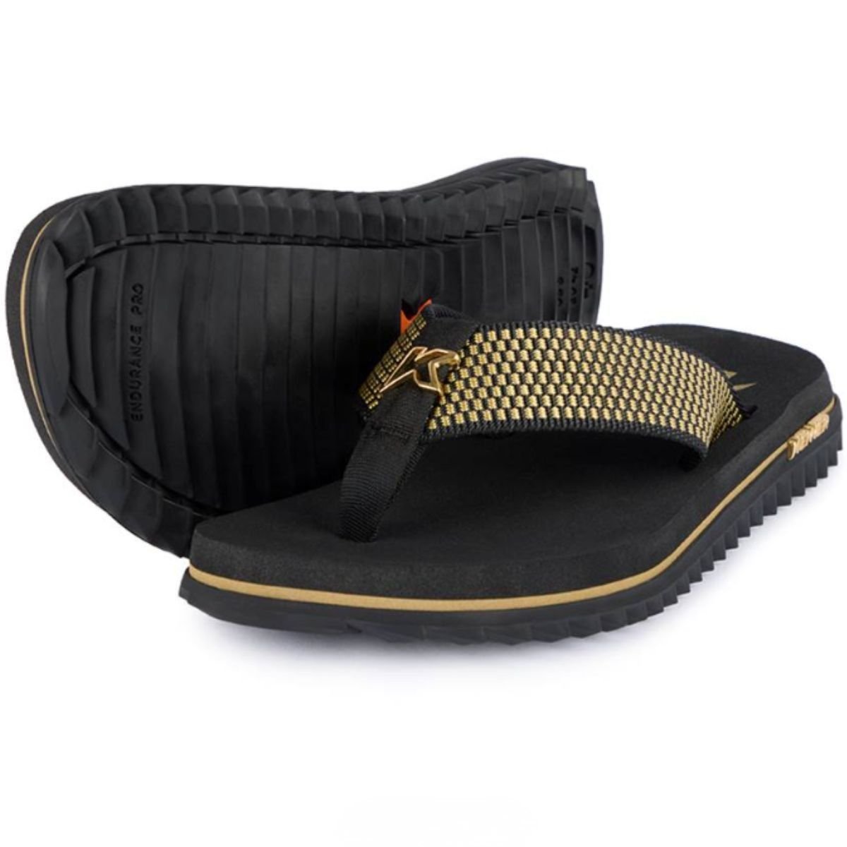 Cor Preto/Dourado