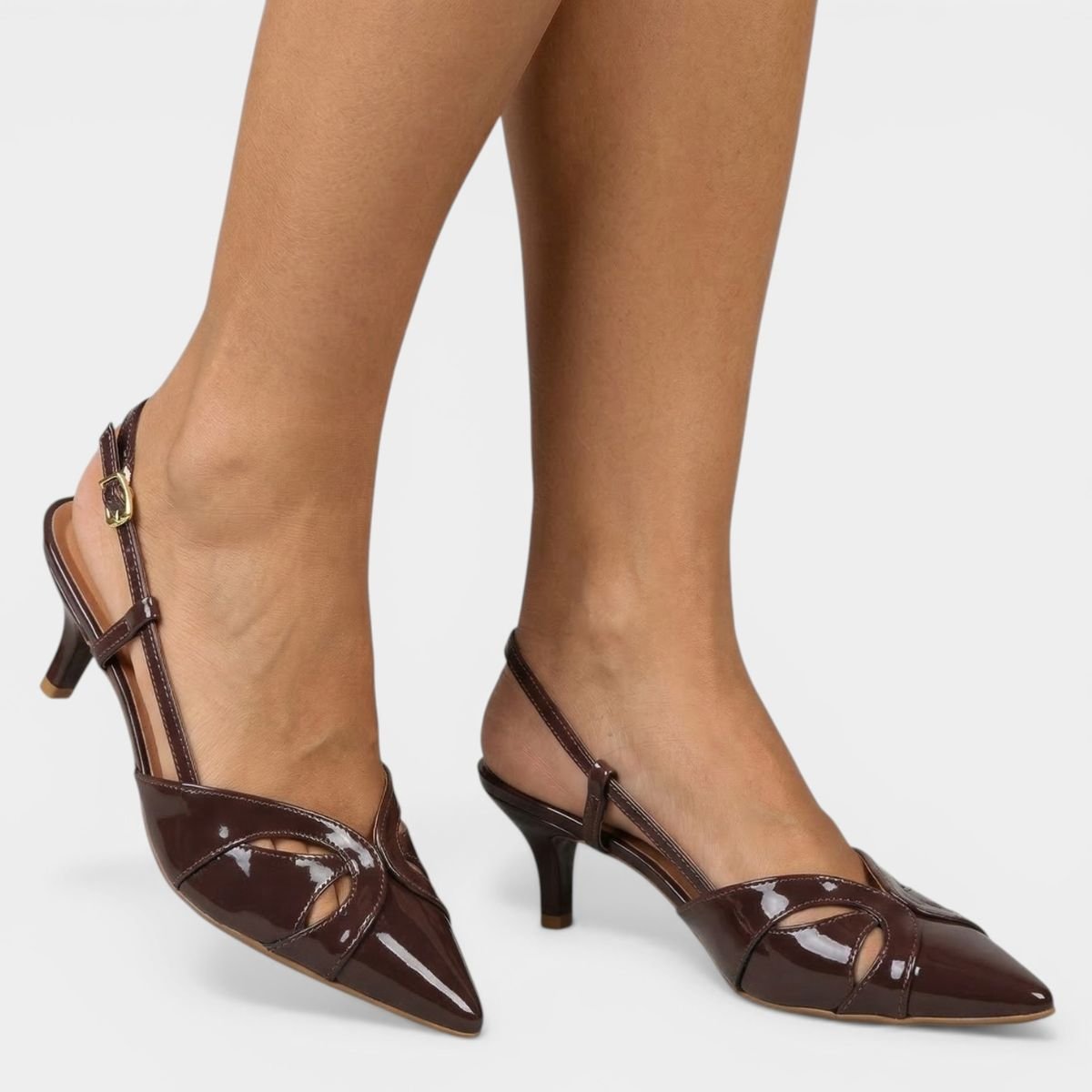 Scarpin Vizzano Slingback Bico Fino Verniz Salto Baixo - Marrom Escuro Marrom 6