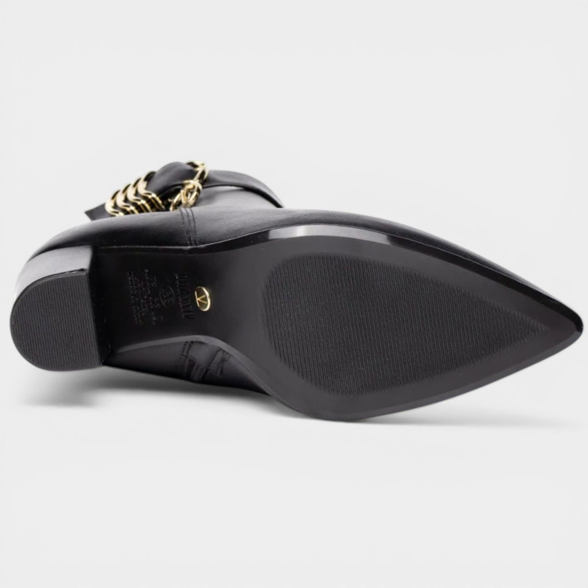 Bota Vizzano Fivela Adorno Cano Baixo Feminina - Preto Cinza 4