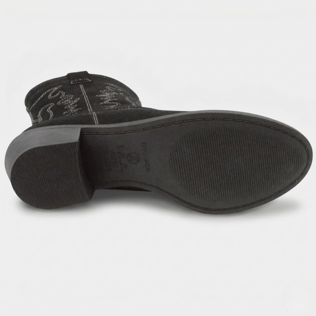 Bota Moleca Cano Curto Feminina - Preto Preto 5