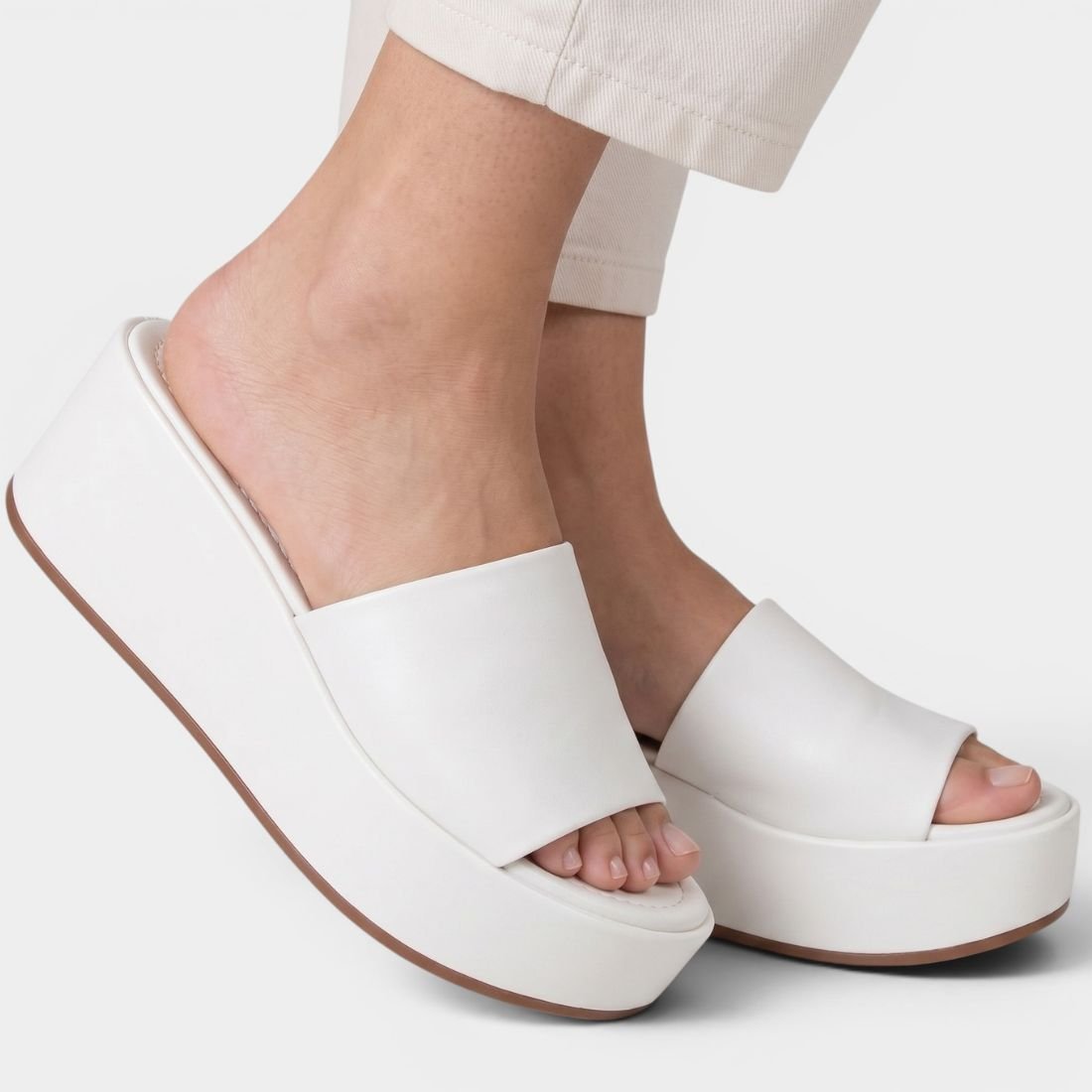 Tamanco Moleca Liso Plataforma Feminino - Branco Branco 6